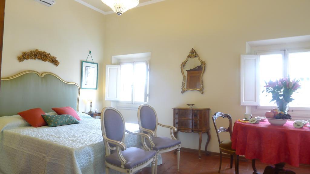 Fra Bartolomeo Apartment Florence Room photo